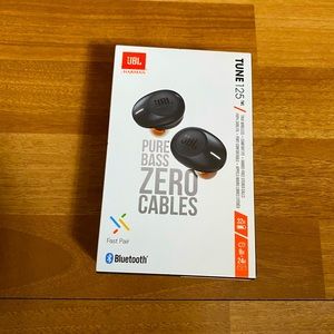 New JBL by harman Tune 125 TWS Wireless Ear Buds